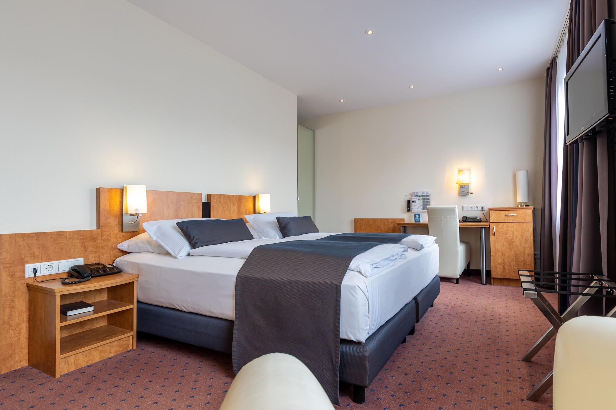 Trip Inn Hotel Esplanade, Duesseldorf Екстериор снимка
