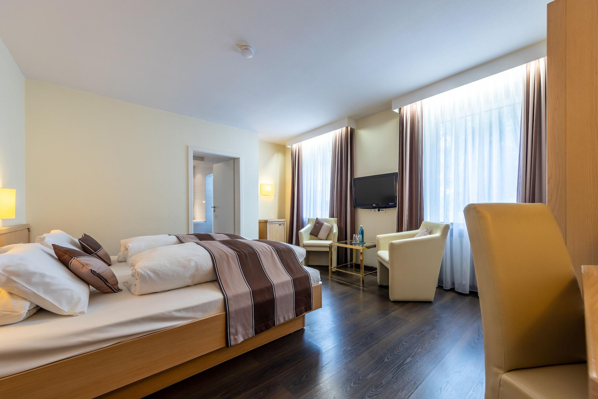 Trip Inn Hotel Esplanade, Duesseldorf Екстериор снимка