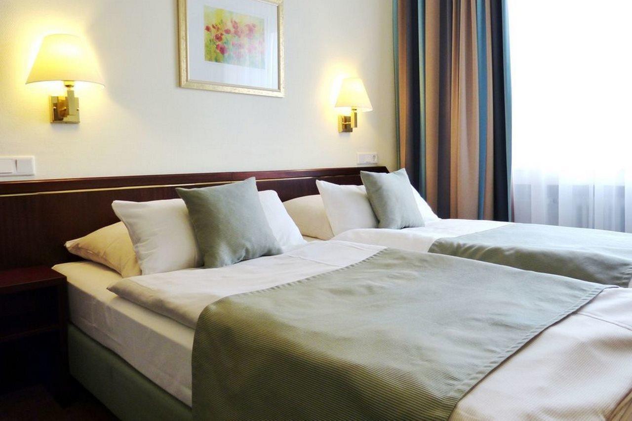 Trip Inn Hotel Esplanade, Duesseldorf Екстериор снимка