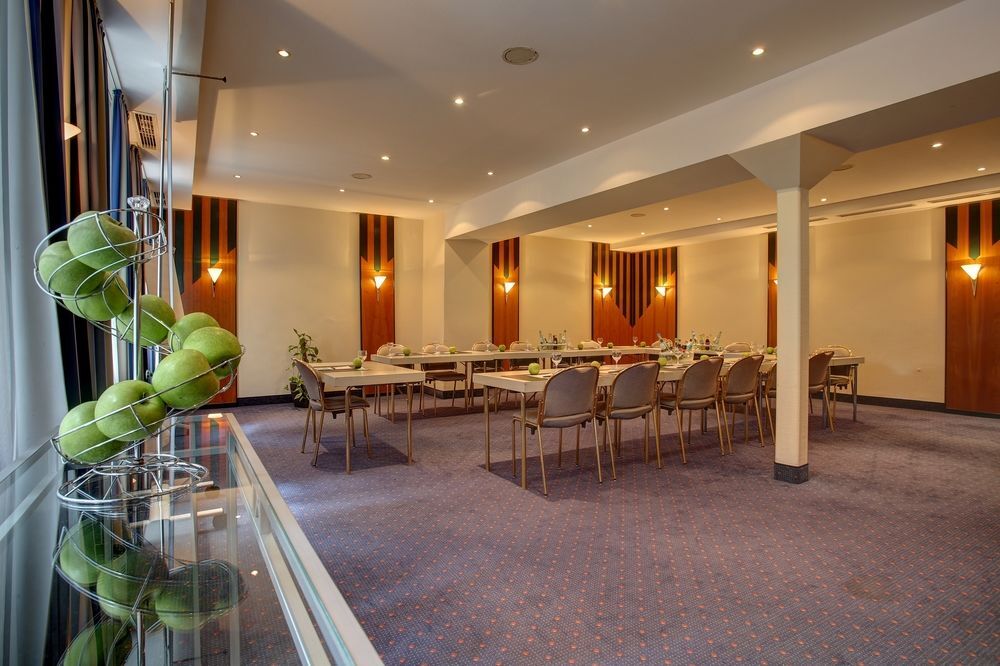 Trip Inn Hotel Esplanade, Duesseldorf Екстериор снимка