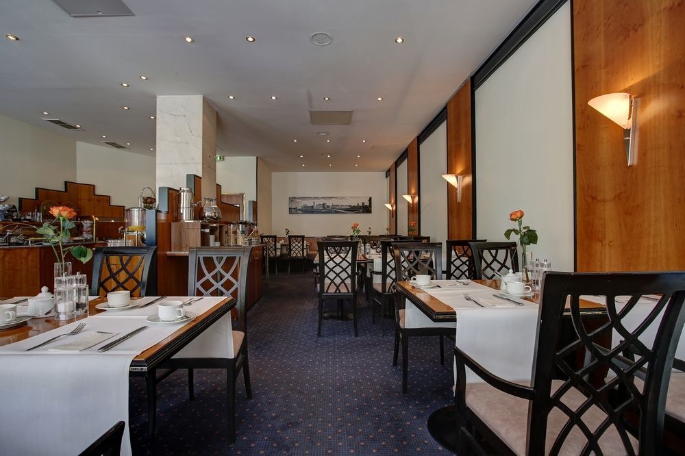 Trip Inn Hotel Esplanade, Duesseldorf Екстериор снимка